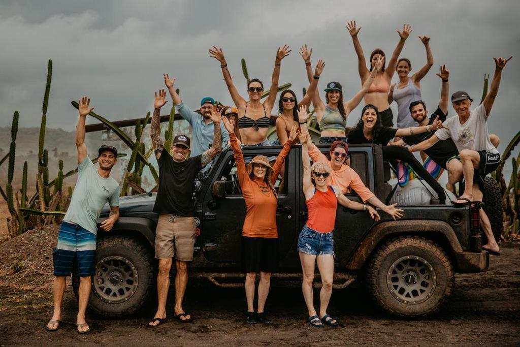 Sansara Surf Yoga & Resort Камбутал Екстериор снимка