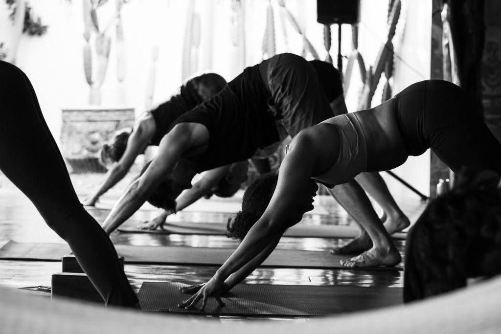 Sansara Surf Yoga & Resort Камбутал Екстериор снимка