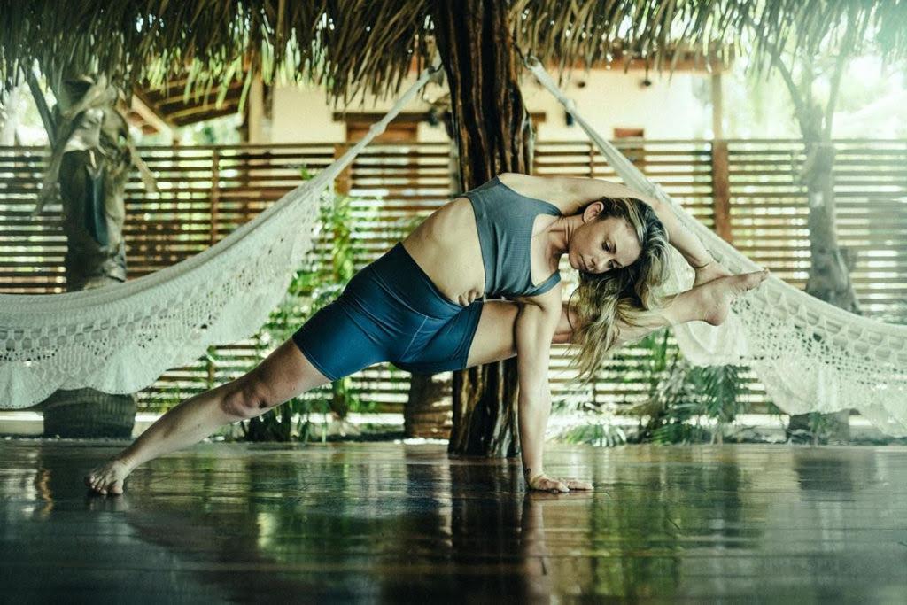 Sansara Surf Yoga & Resort Камбутал Екстериор снимка
