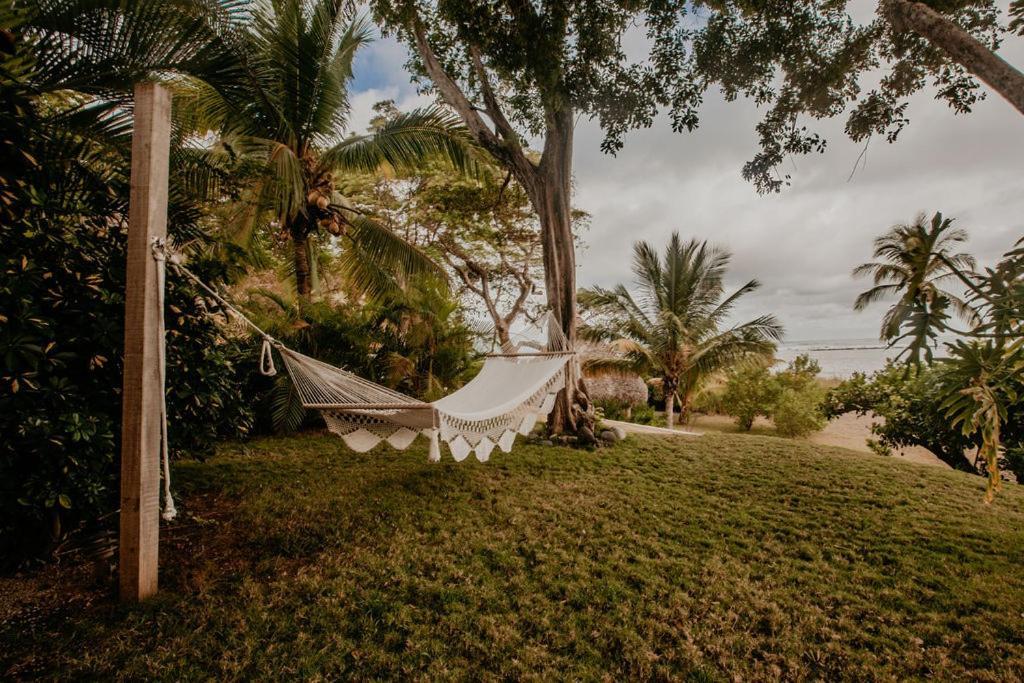 Sansara Surf Yoga & Resort Камбутал Екстериор снимка
