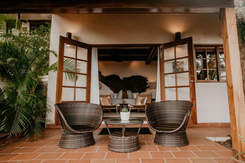 Sansara Surf Yoga & Resort Камбутал Екстериор снимка
