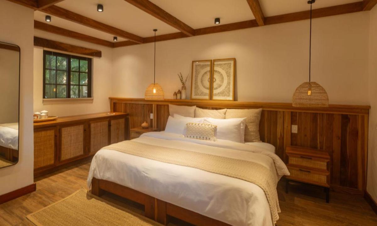 Sansara Surf Yoga & Resort Камбутал Екстериор снимка